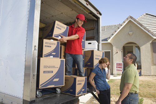 Expert unpacking services ensuring a smooth transition