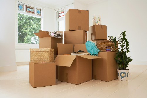 Organized planning checklist for moving in Ealing